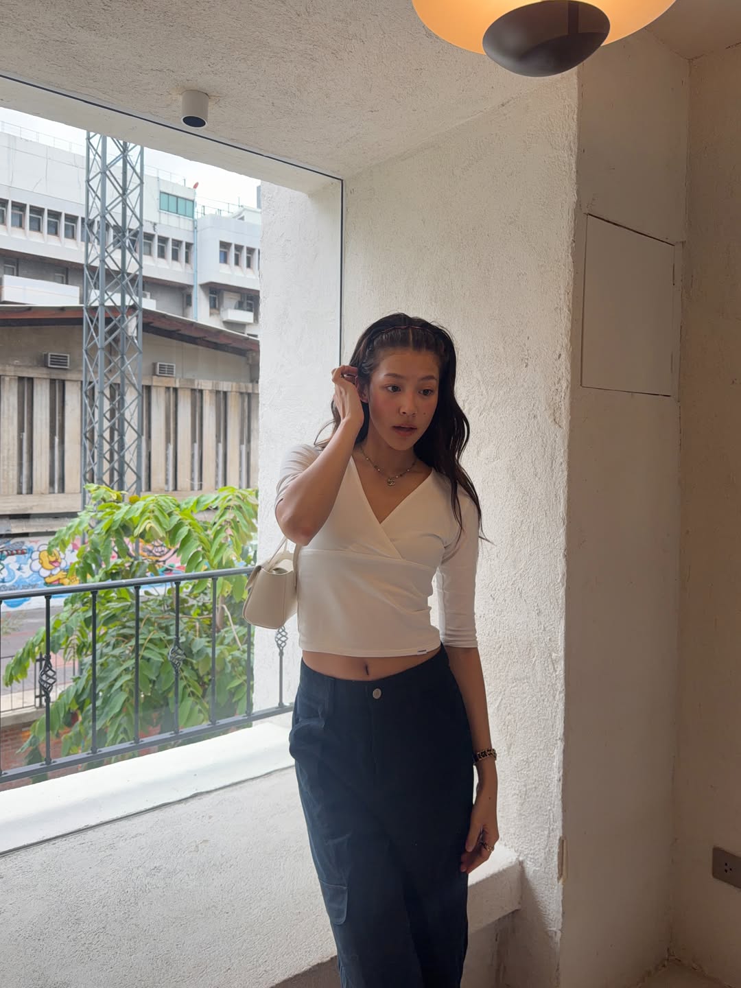ใบปอ - ธิติยา จิระพรศิลป์