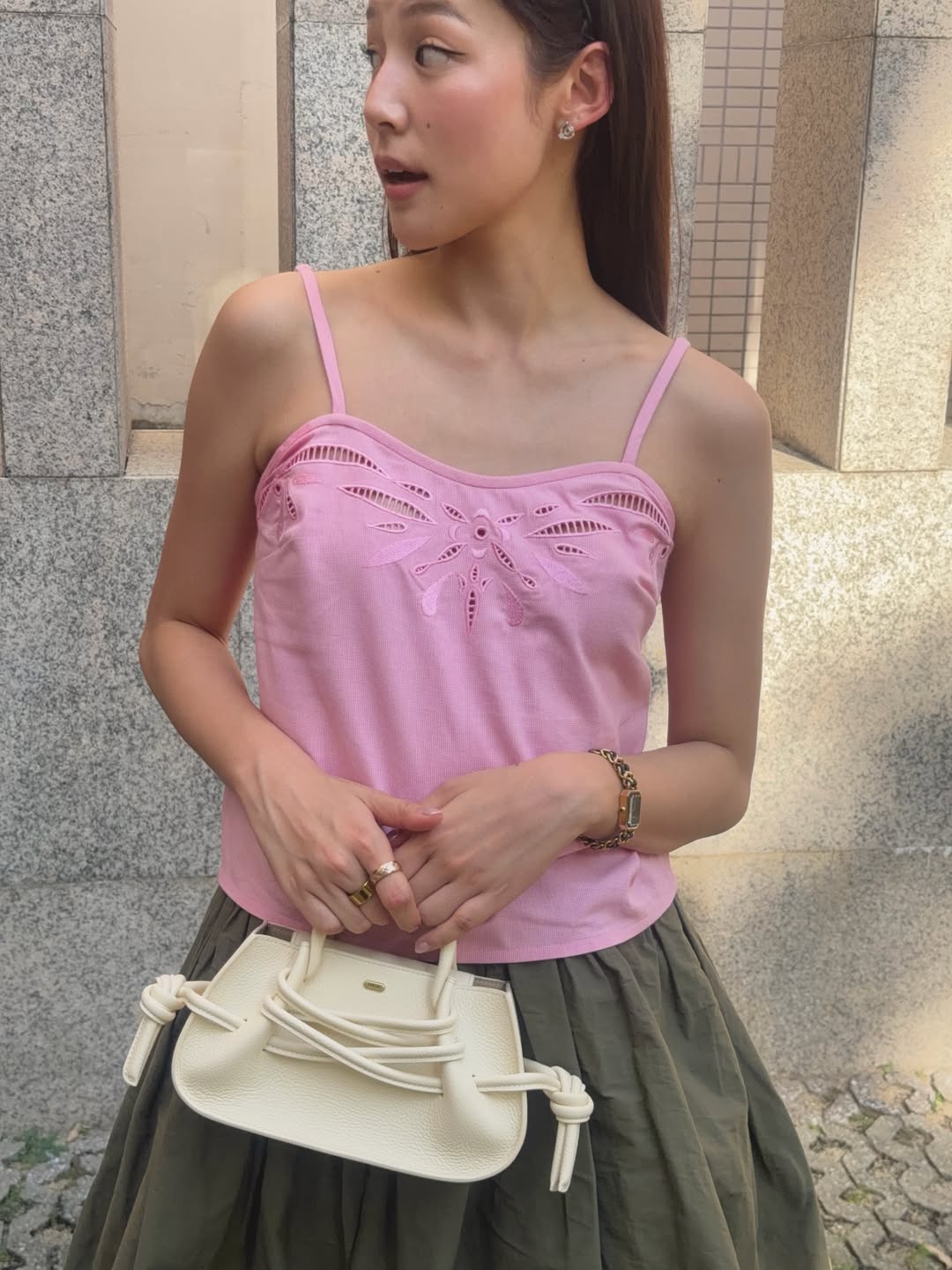 ใบปอ - ธิติยา จิระพรศิลป์