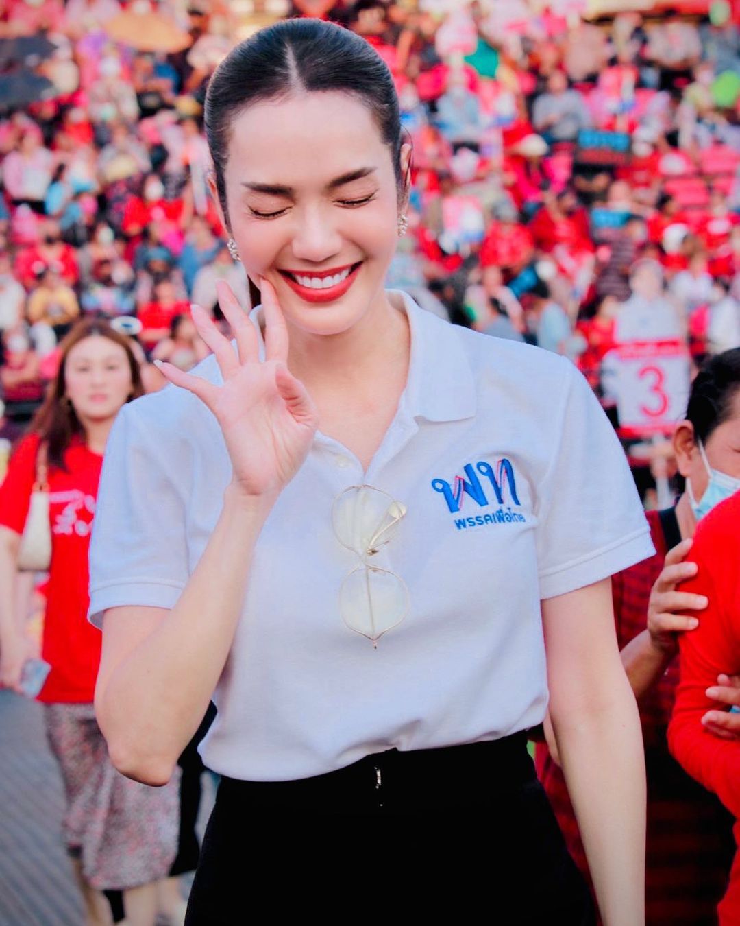 อ๋อม - สกาวใจ พูนสวัสดิ์