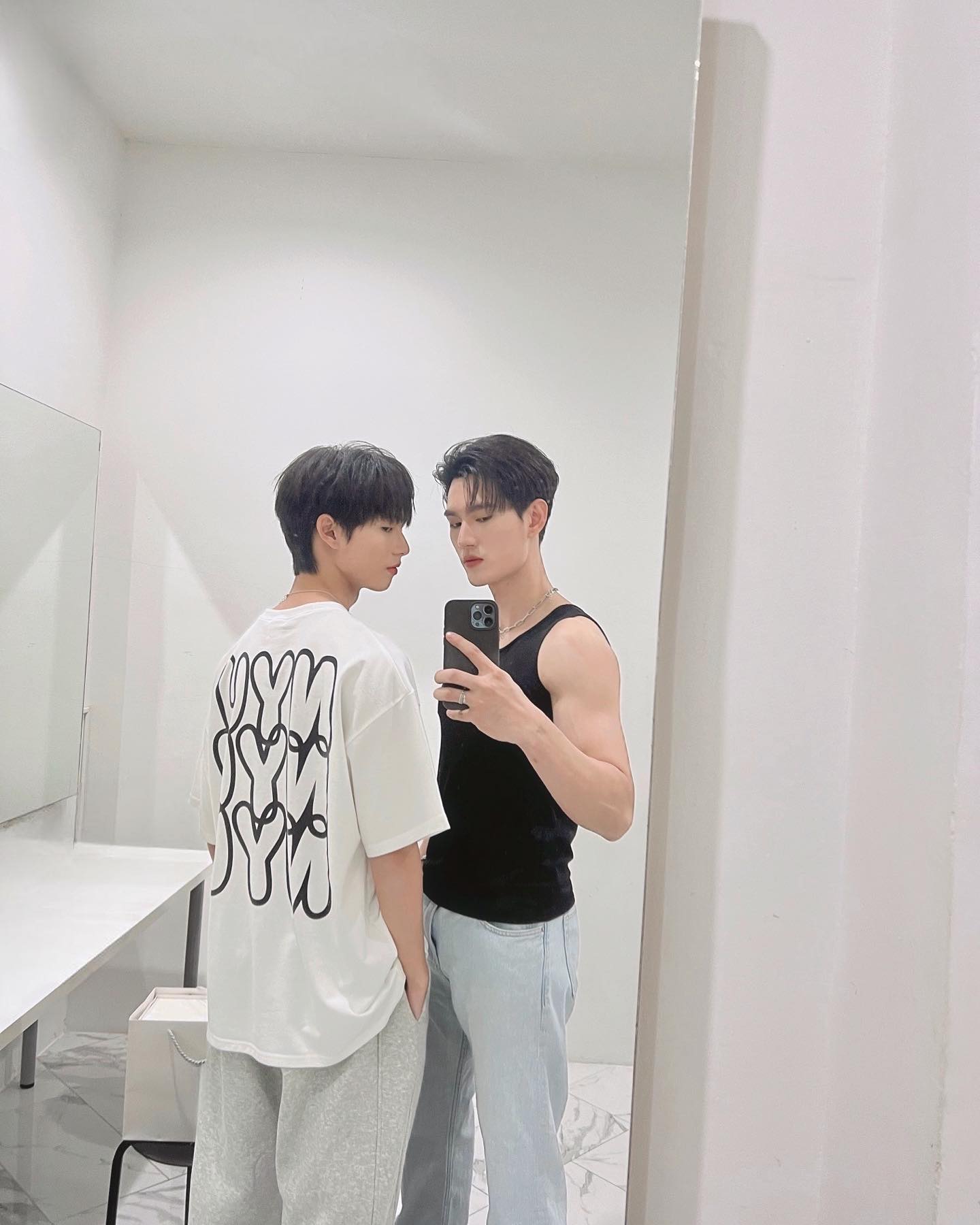 พาเวล - นเรศ พร้อมเผ่าพันธ์