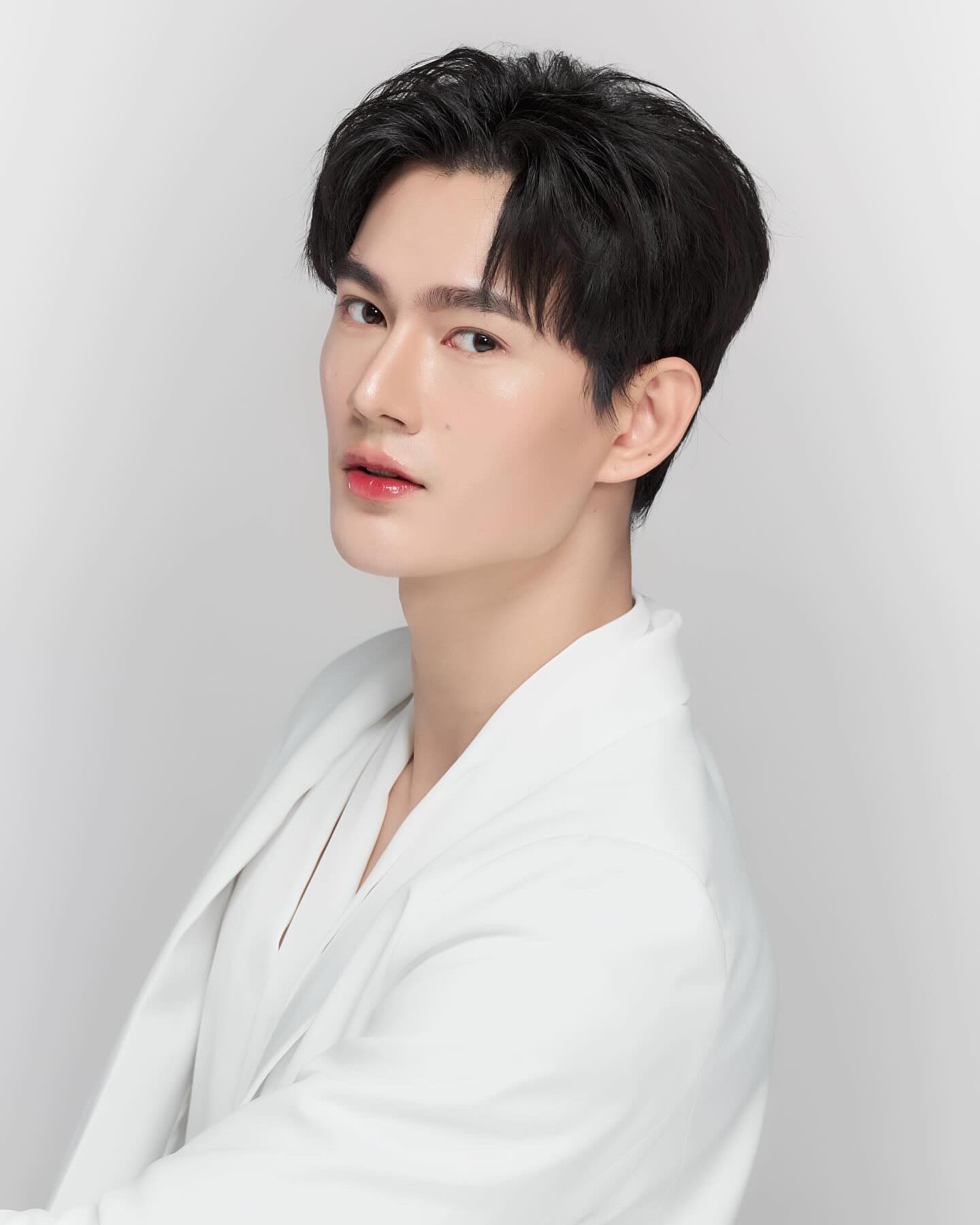 พาเวล - นเรศ พร้อมเผ่าพันธ์