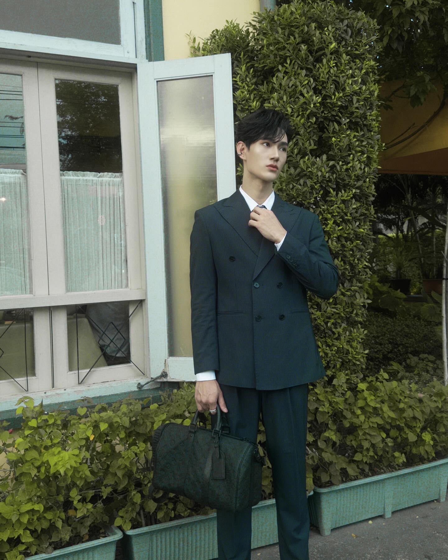 พาเวล - นเรศ พร้อมเผ่าพันธ์