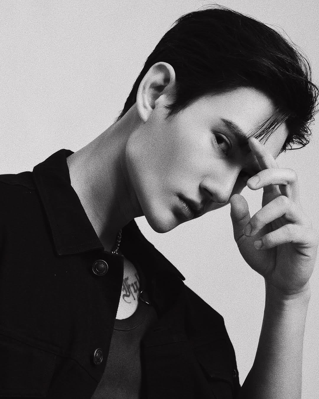 พาเวล - นเรศ พร้อมเผ่าพันธ์