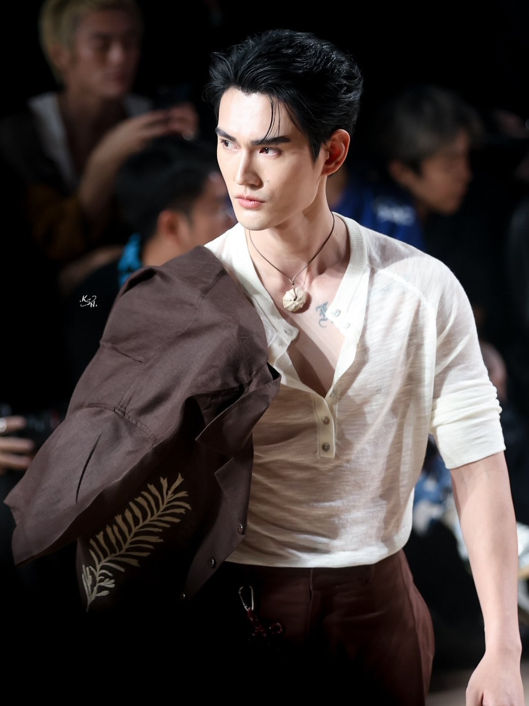 พาเวล - นเรศ พร้อมเผ่าพันธ์