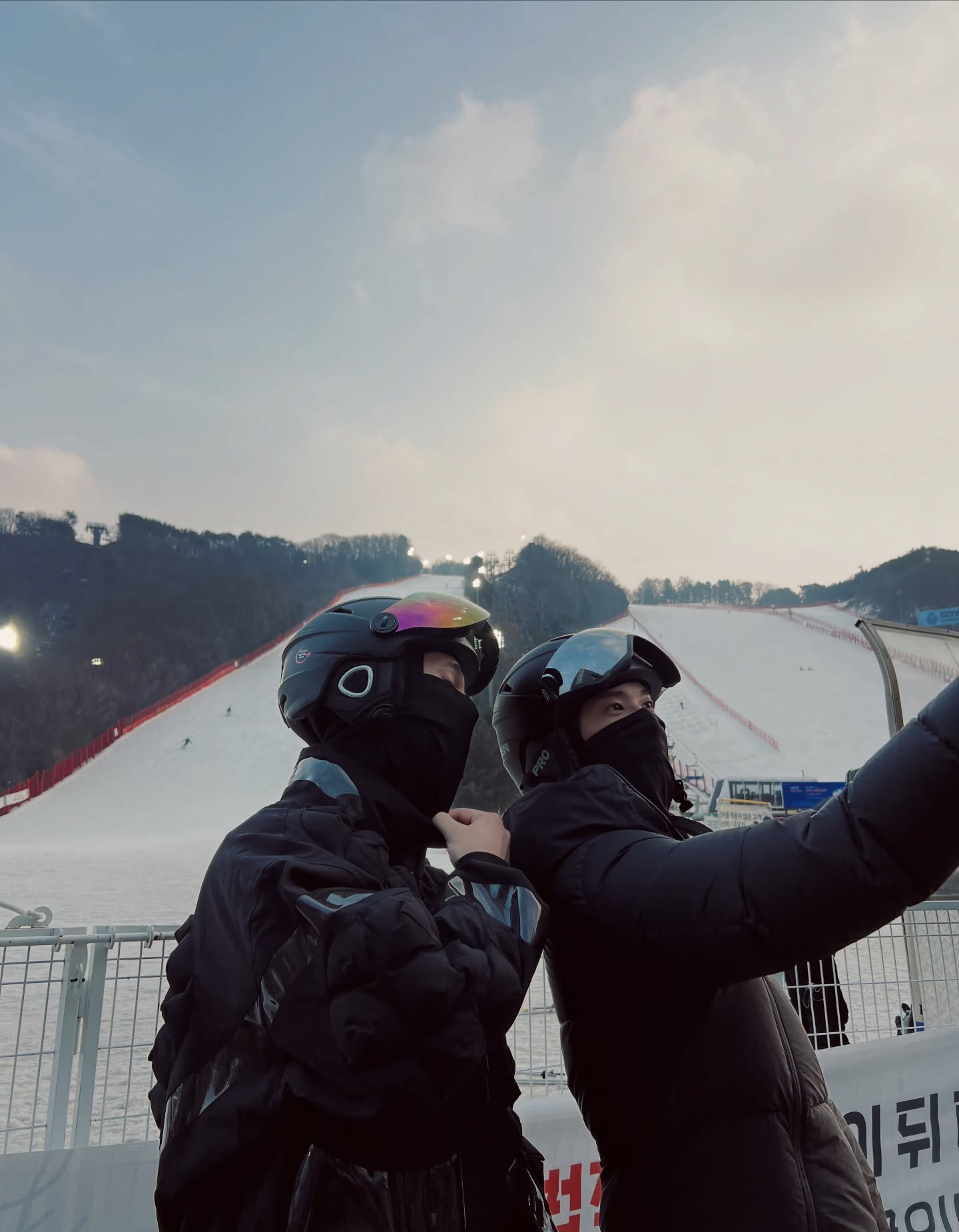 พาเวล - นเรศ พร้อมเผ่าพันธ์