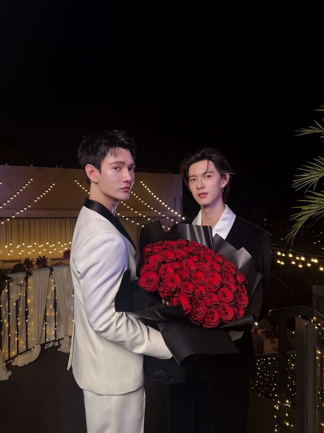 พาเวล - นเรศ พร้อมเผ่าพันธ์