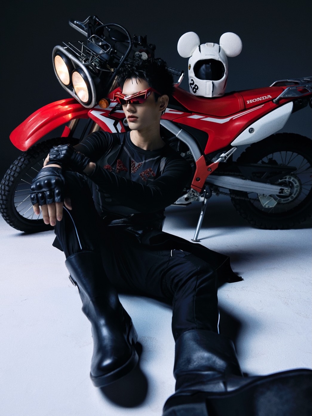 พาเวล - นเรศ พร้อมเผ่าพันธ์