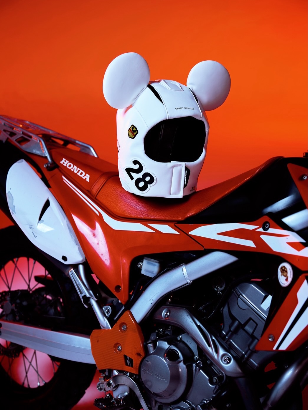 พาเวล - นเรศ พร้อมเผ่าพันธ์