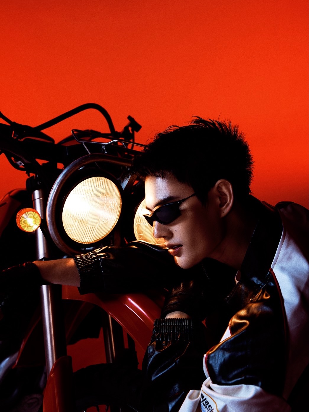 พาเวล - นเรศ พร้อมเผ่าพันธ์