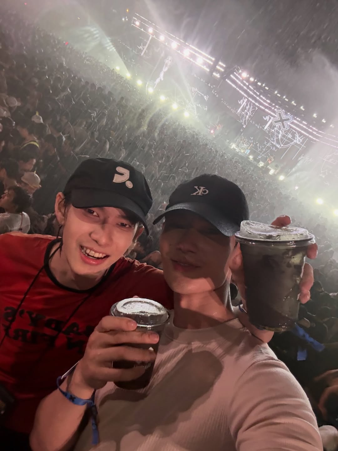 พาเวล - นเรศ พร้อมเผ่าพันธ์