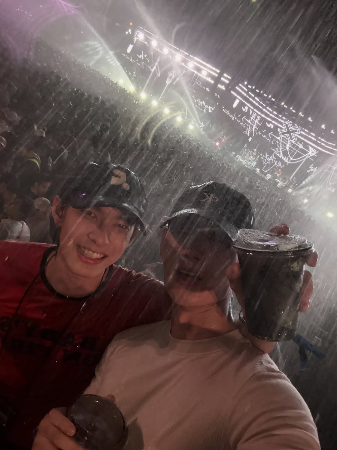 พาเวล - นเรศ พร้อมเผ่าพันธ์