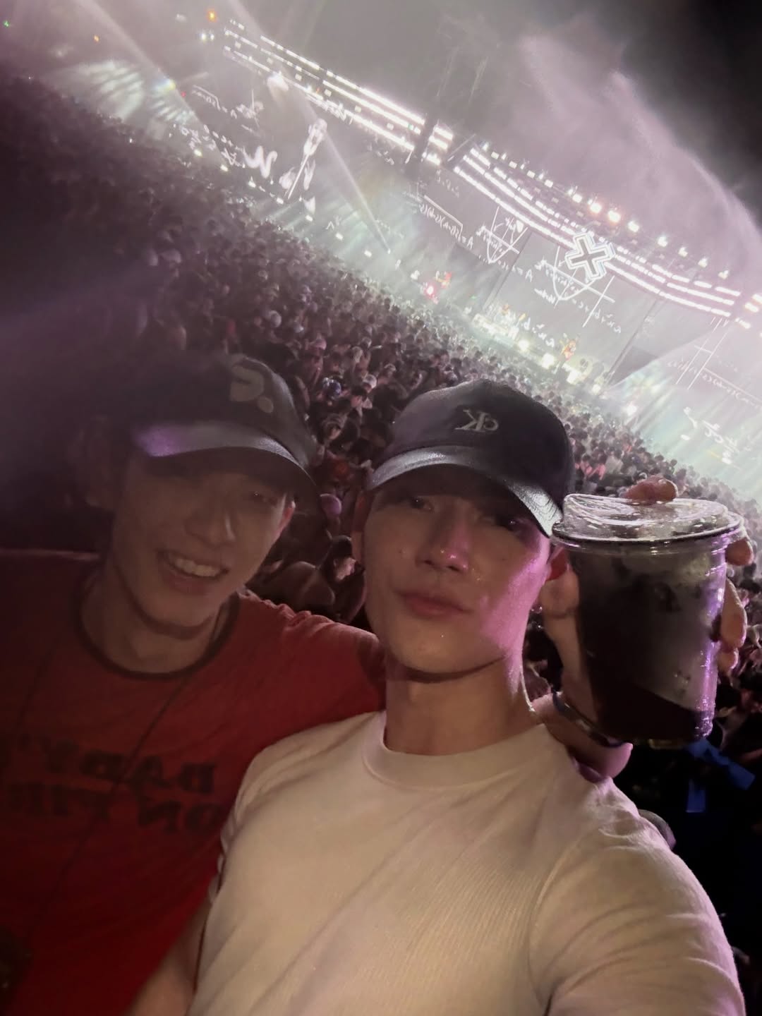 พาเวล - นเรศ พร้อมเผ่าพันธ์