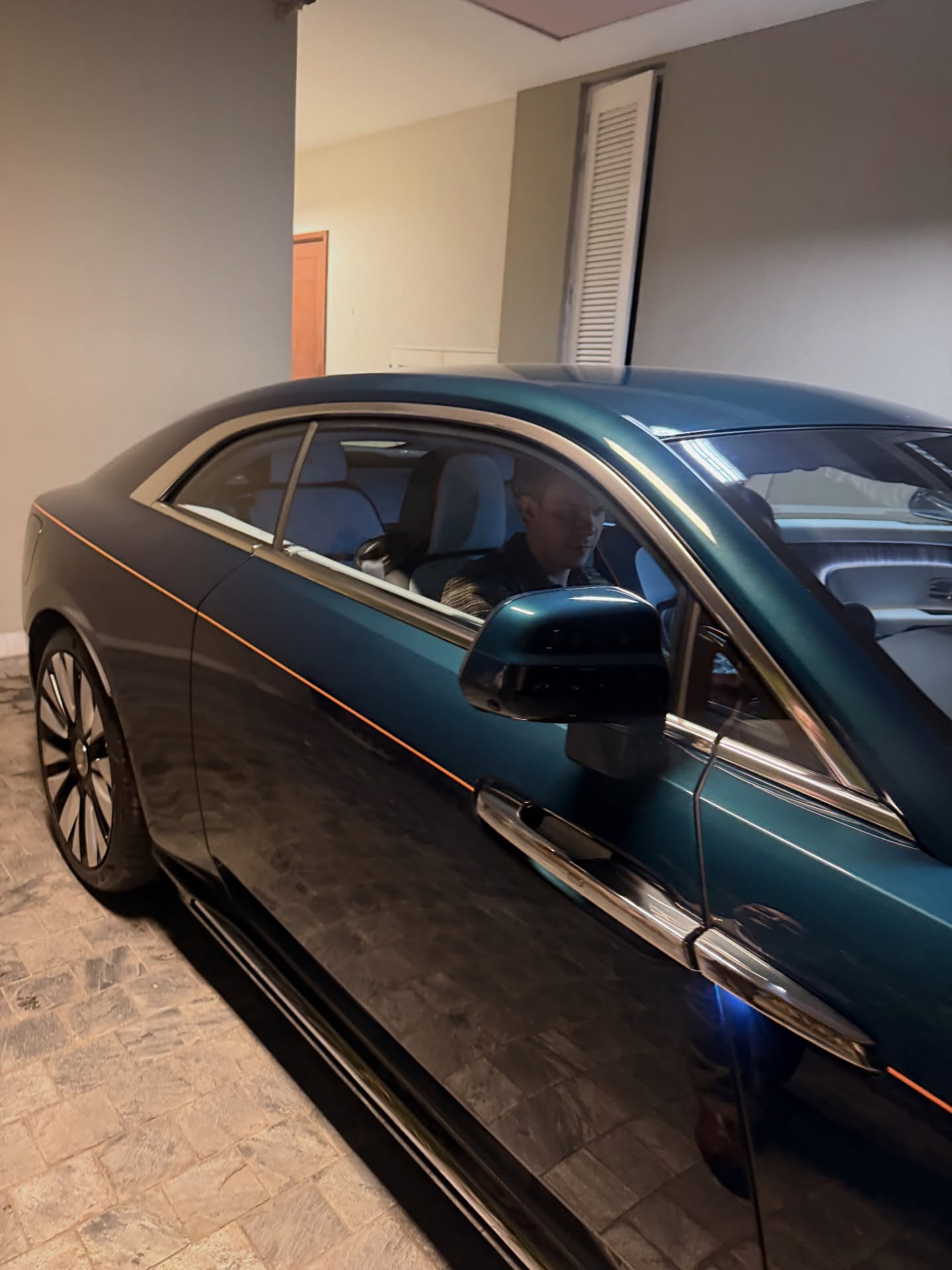 พาเวล - นเรศ พร้อมเผ่าพันธ์