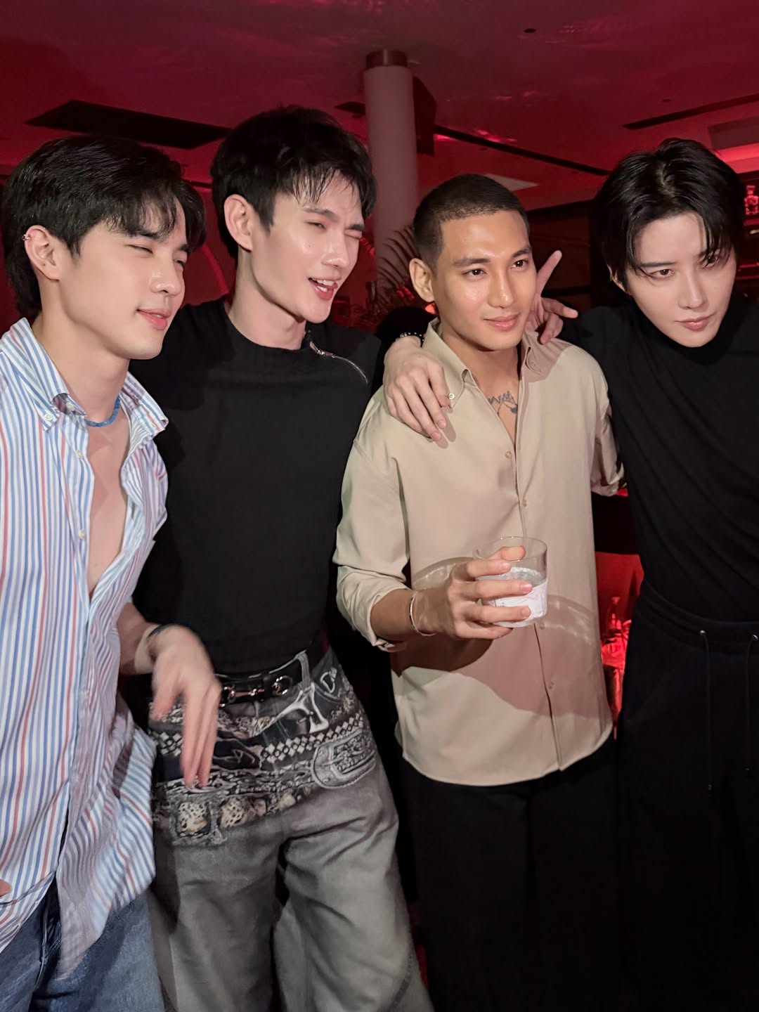 พาเวล - นเรศ พร้อมเผ่าพันธ์