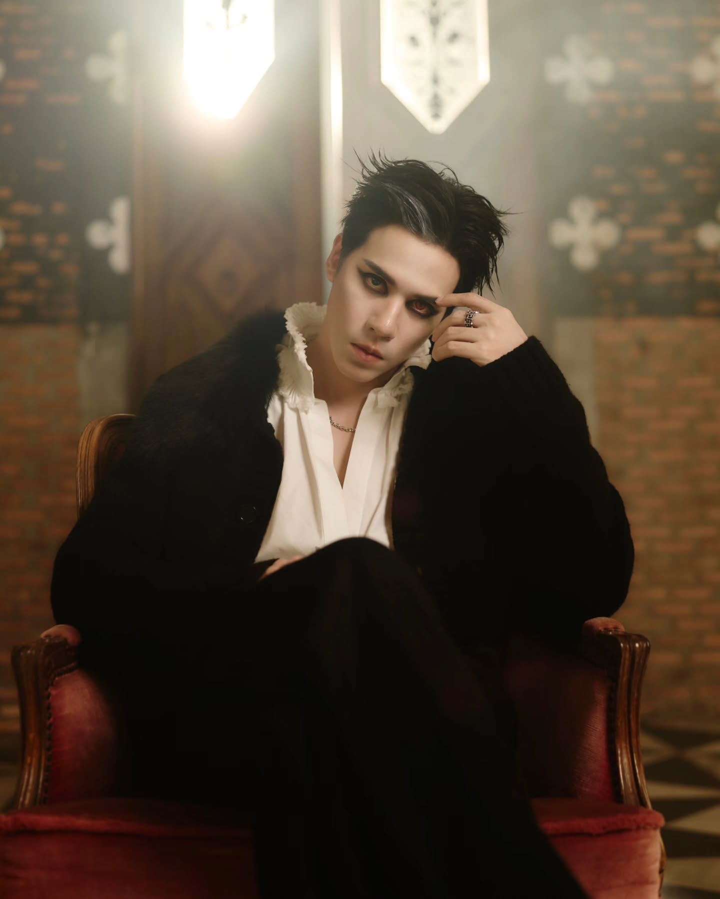 ไบเบิ้ล - วิชญ์ภาส สุเมตติกุล