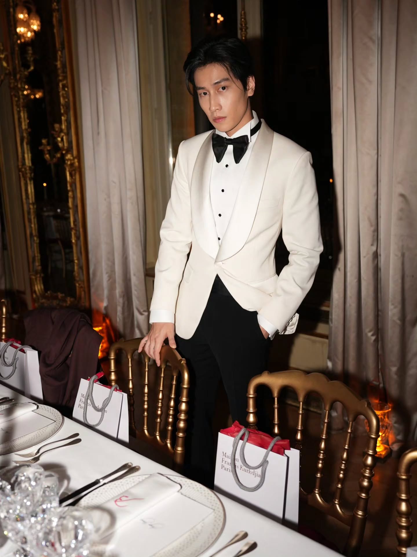 ไบเบิ้ล - วิชญ์ภาส สุเมตติกุล