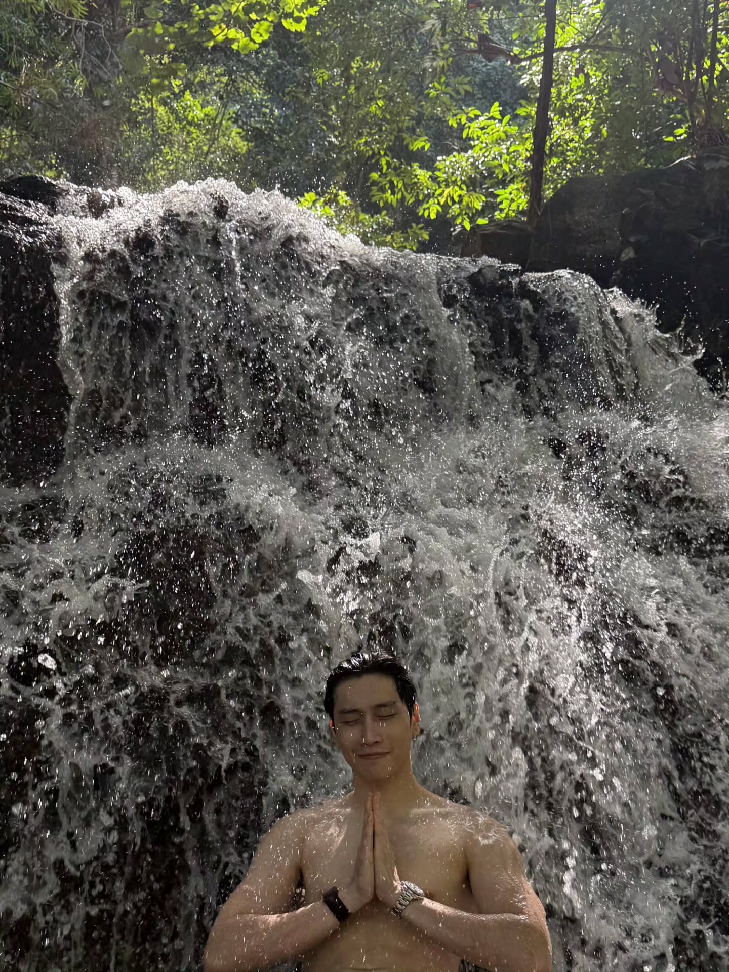 ไบเบิ้ล - วิชญ์ภาส สุเมตติกุล