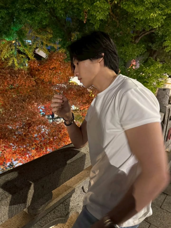 ไบเบิ้ล - วิชญ์ภาส สุเมตติกุล