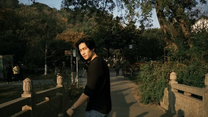 ไบเบิ้ล - วิชญ์ภาส สุเมตติกุล