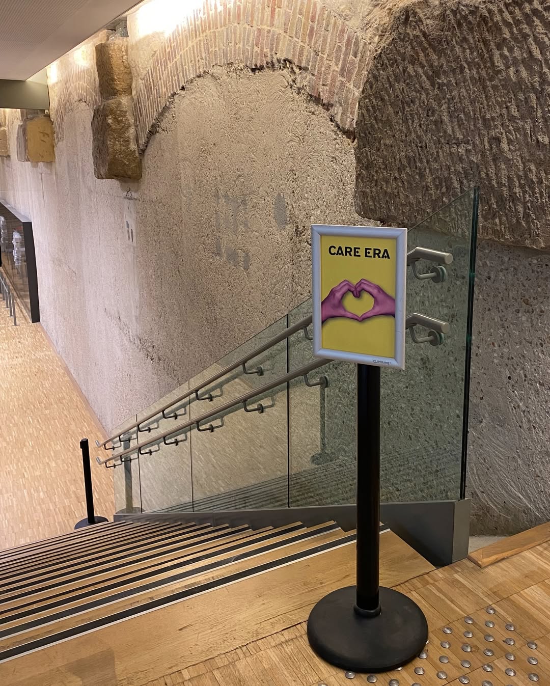 ไบเบิ้ล - วิชญ์ภาส สุเมตติกุล