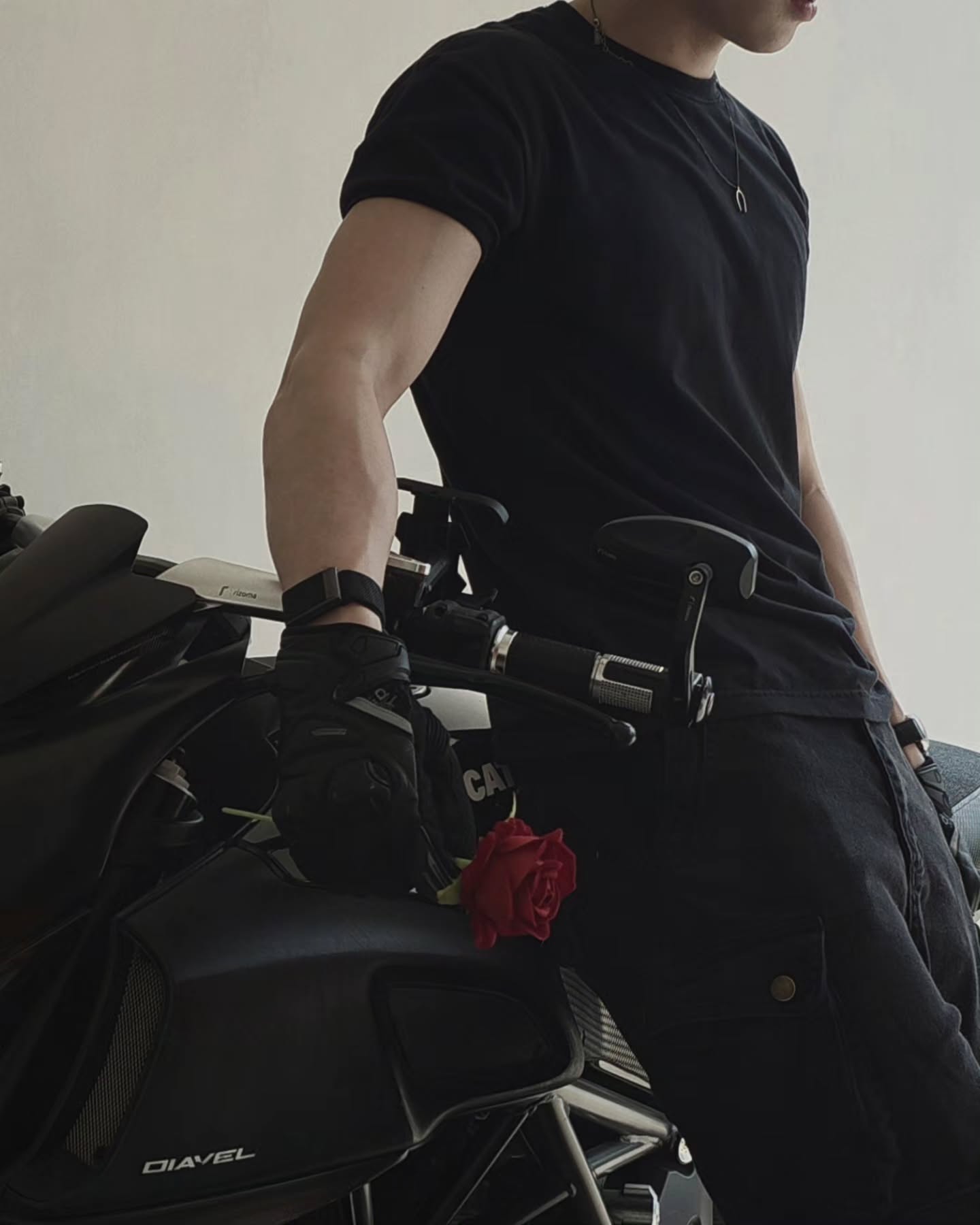 ไบเบิ้ล - วิชญ์ภาส สุเมตติกุล