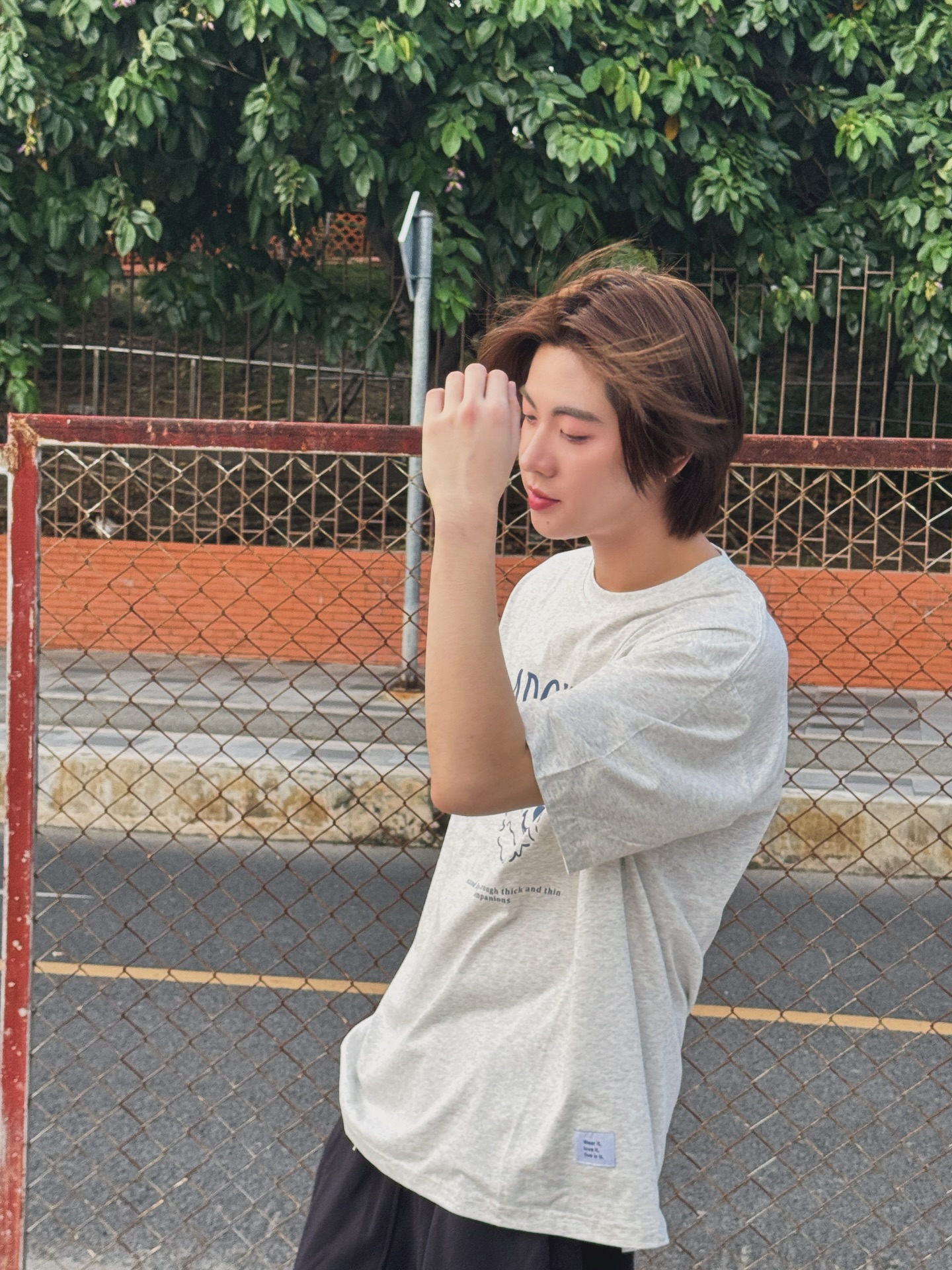 เฟิร์สวัน - วรรณกร เรืองรัตน์