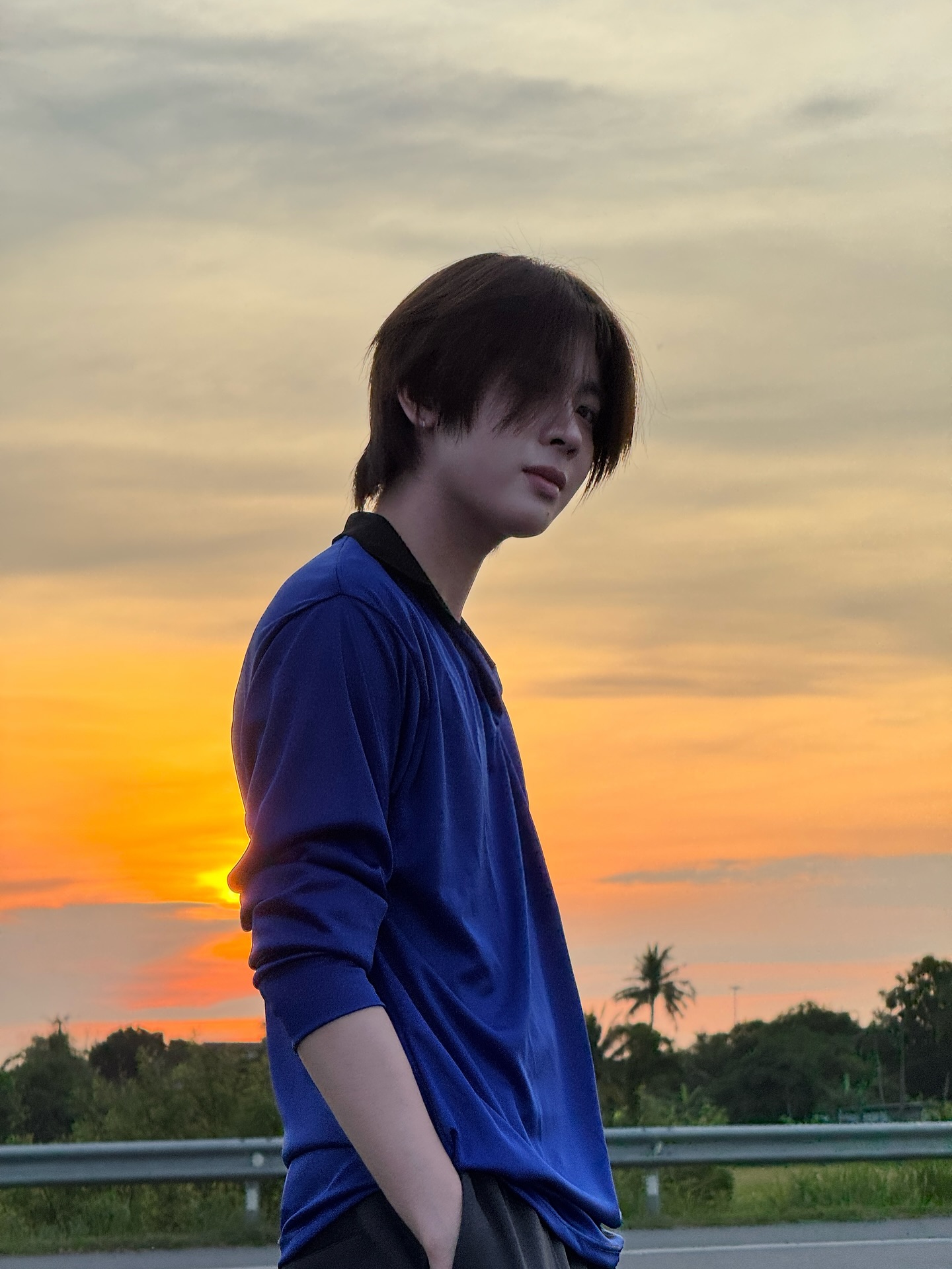 เฟิร์สวัน - วรรณกร เรืองรัตน์