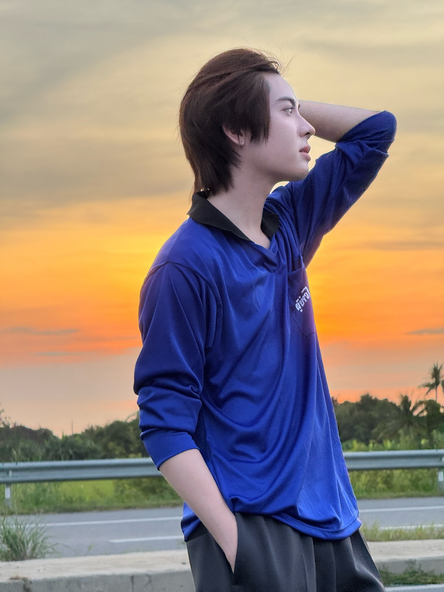 เฟิร์สวัน - วรรณกร เรืองรัตน์