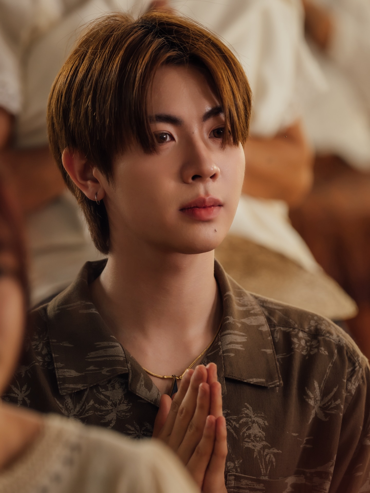 เฟิร์สวัน - วรรณกร เรืองรัตน์