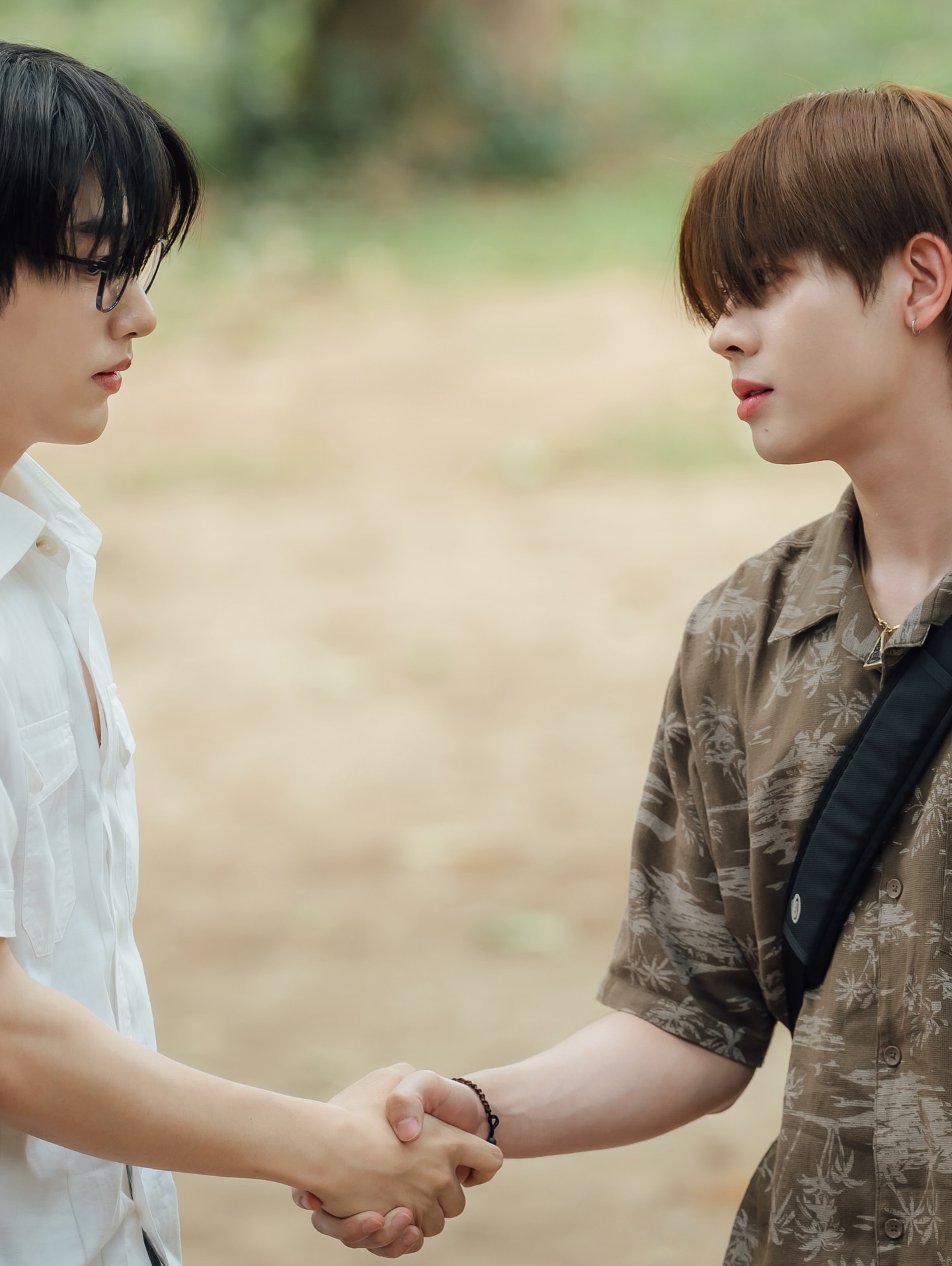 เฟิร์สวัน - วรรณกร เรืองรัตน์