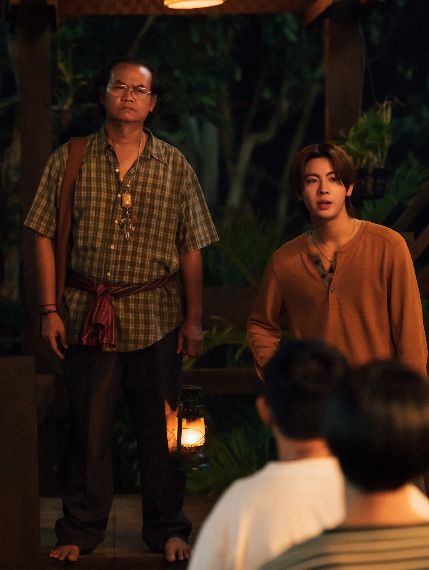 เฟิร์สวัน - วรรณกร เรืองรัตน์