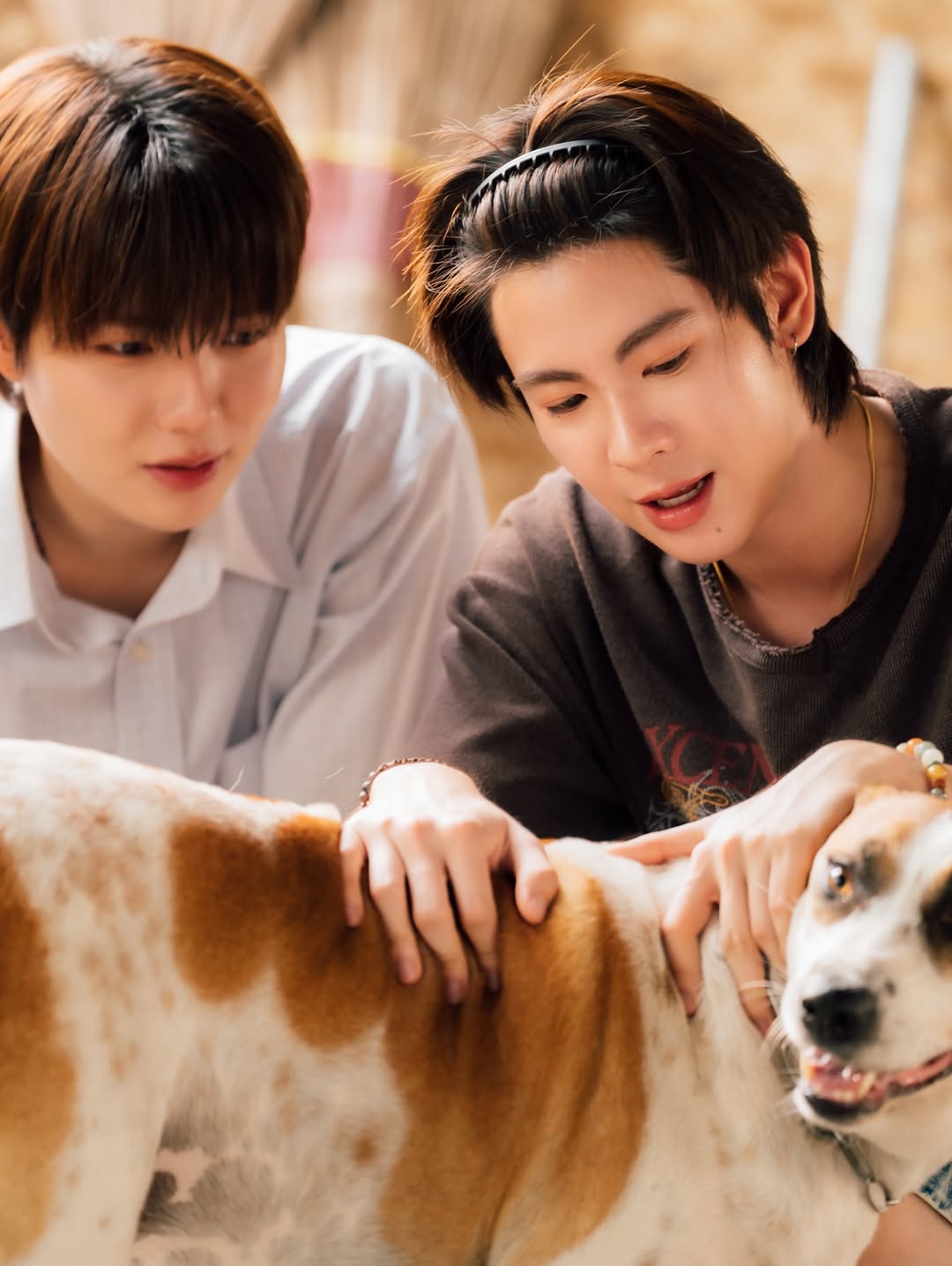 เฟิร์สวัน - วรรณกร เรืองรัตน์