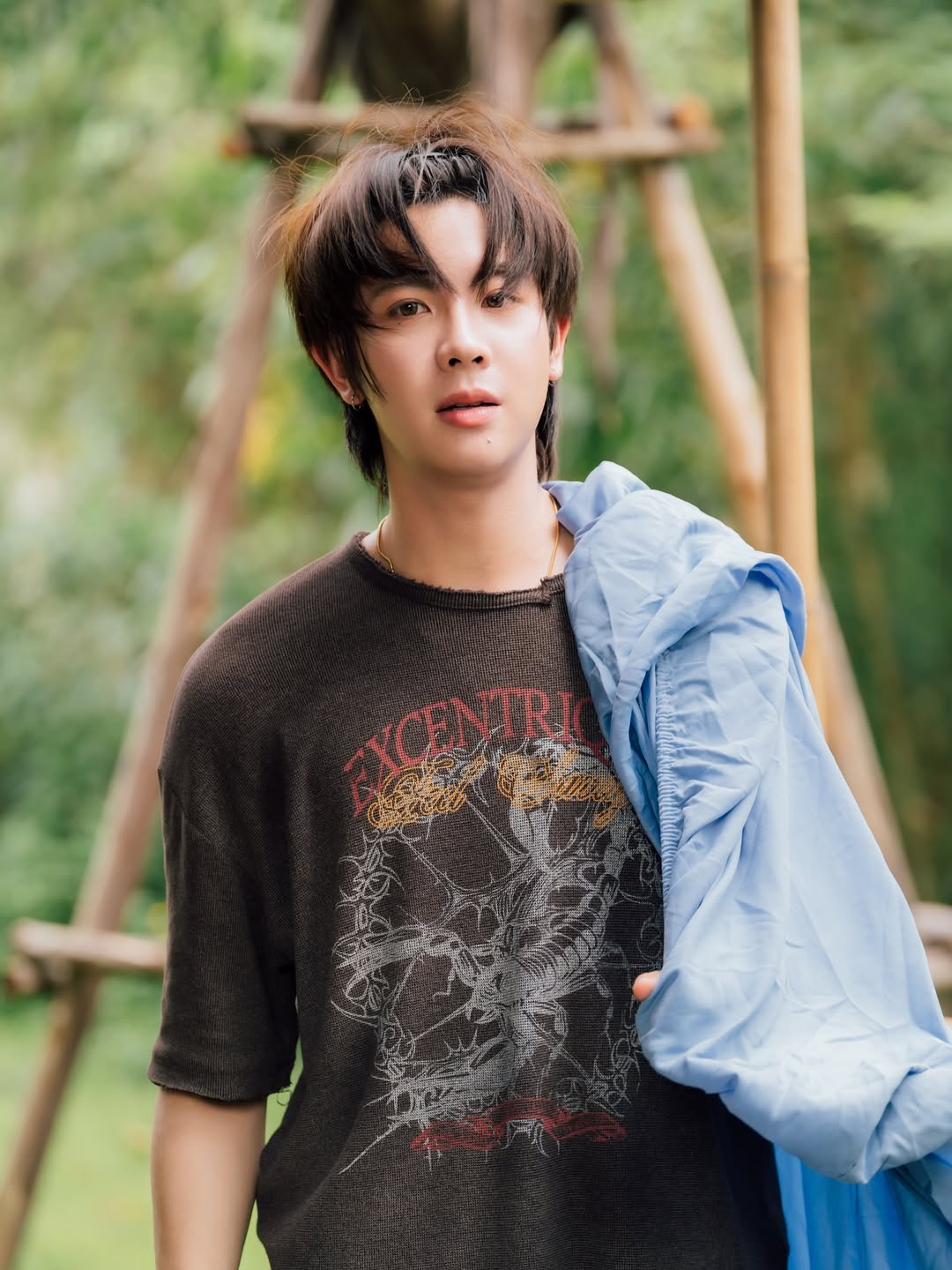 เฟิร์สวัน - วรรณกร เรืองรัตน์