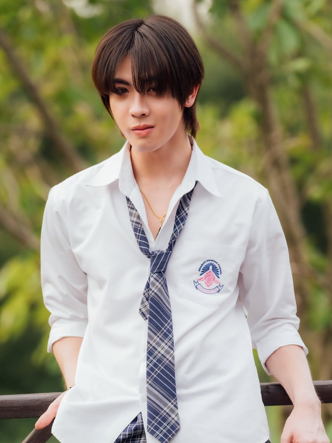 เฟิร์สวัน - วรรณกร เรืองรัตน์
