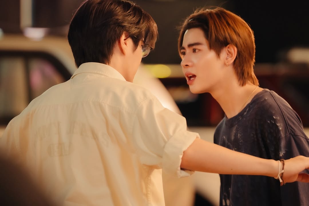 เฟิร์สวัน - วรรณกร เรืองรัตน์