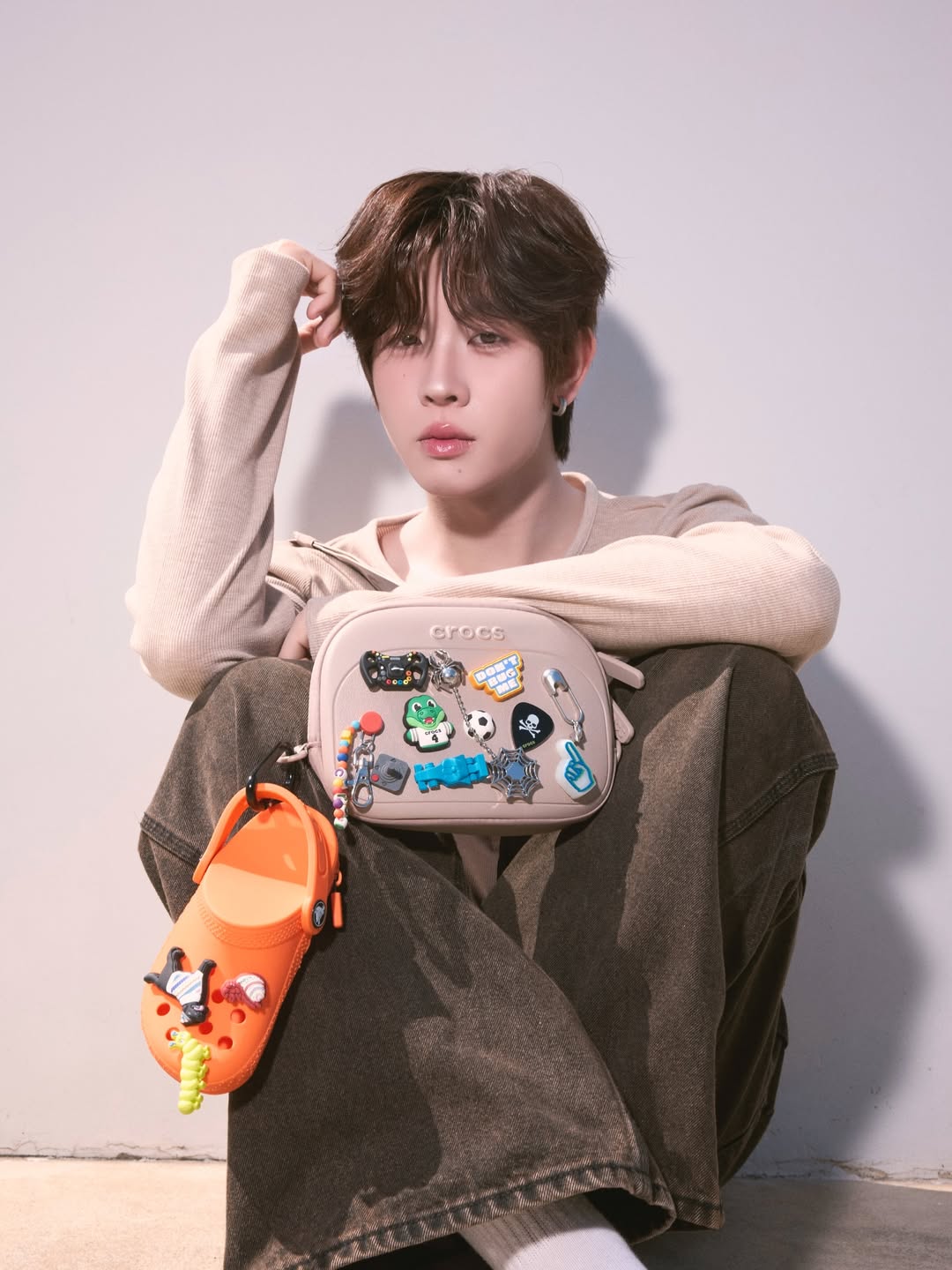 เฟิร์ส - วรรณกร เรืองรัตน์