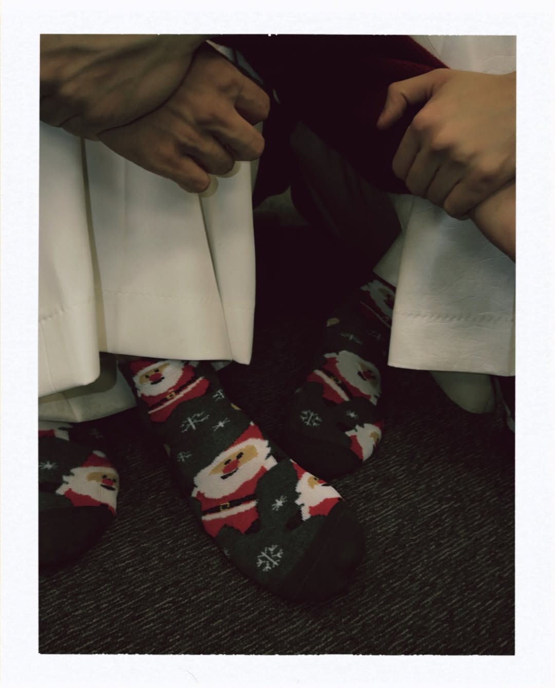 เฟิร์ส - วรรณกร เรืองรัตน์