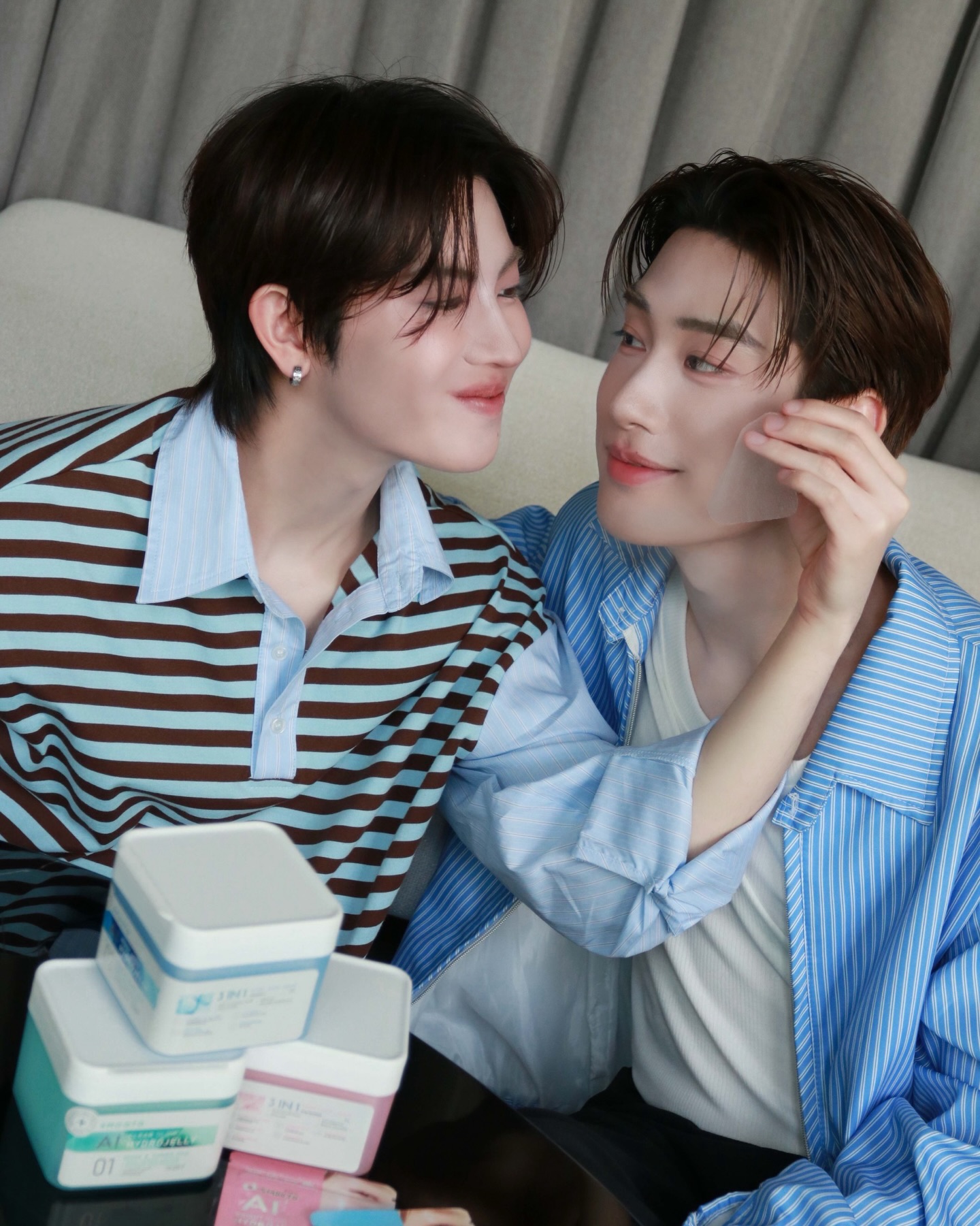 เฟิร์ส - วรรณกร เรืองรัตน์