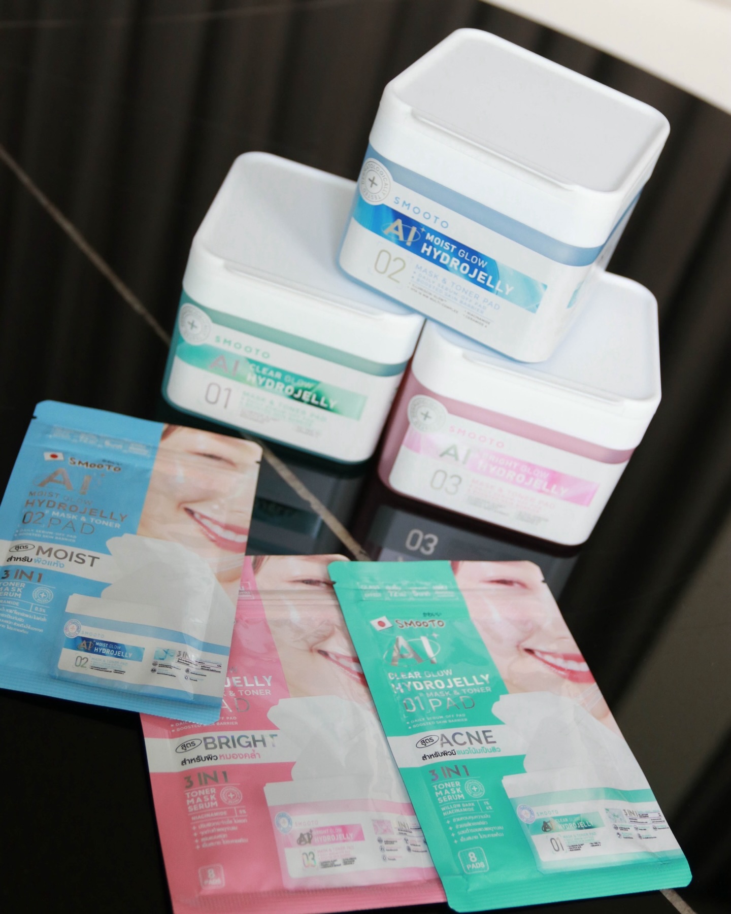 เฟิร์ส - วรรณกร เรืองรัตน์