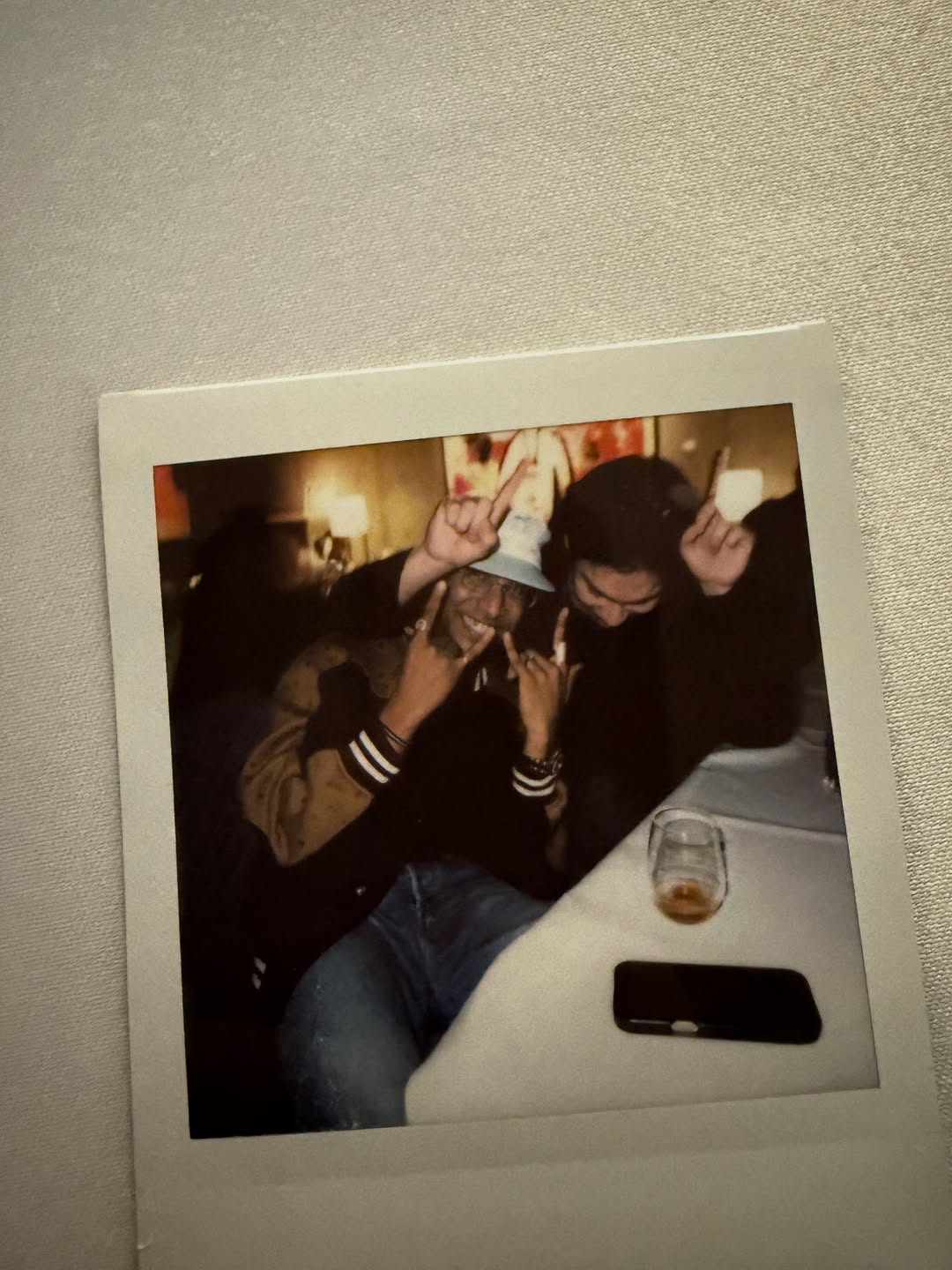 ไบร์ท - วชิรวิชญ์ ชีวอารี