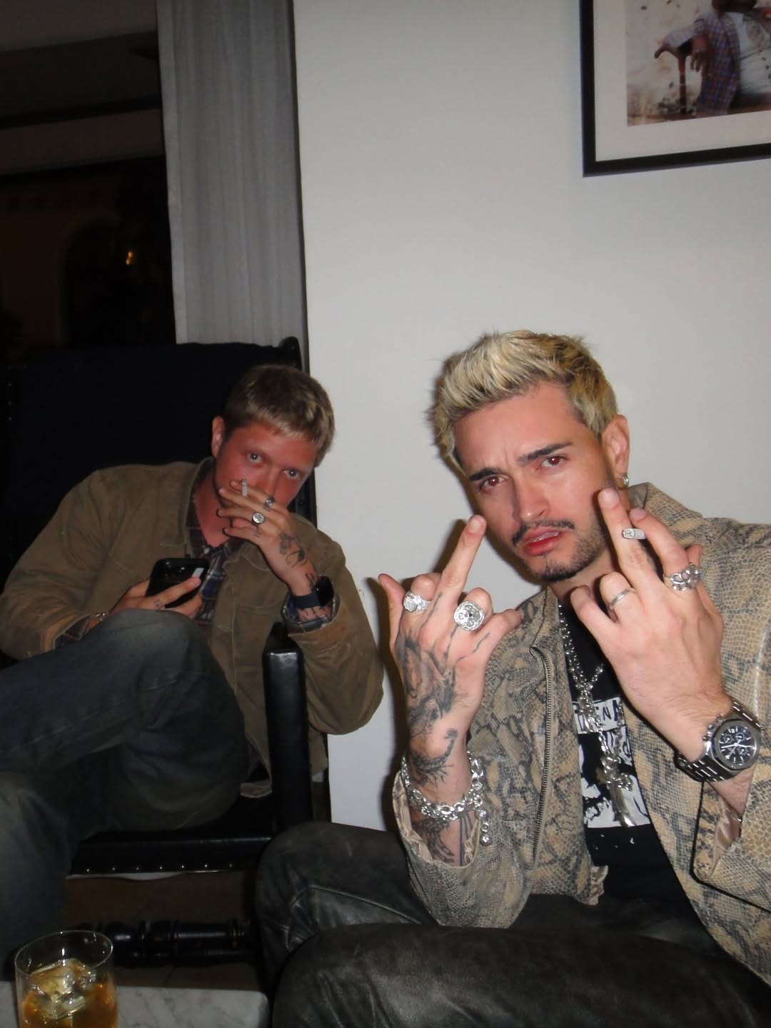 ไบร์ท - วชิรวิชญ์ ชีวอารี