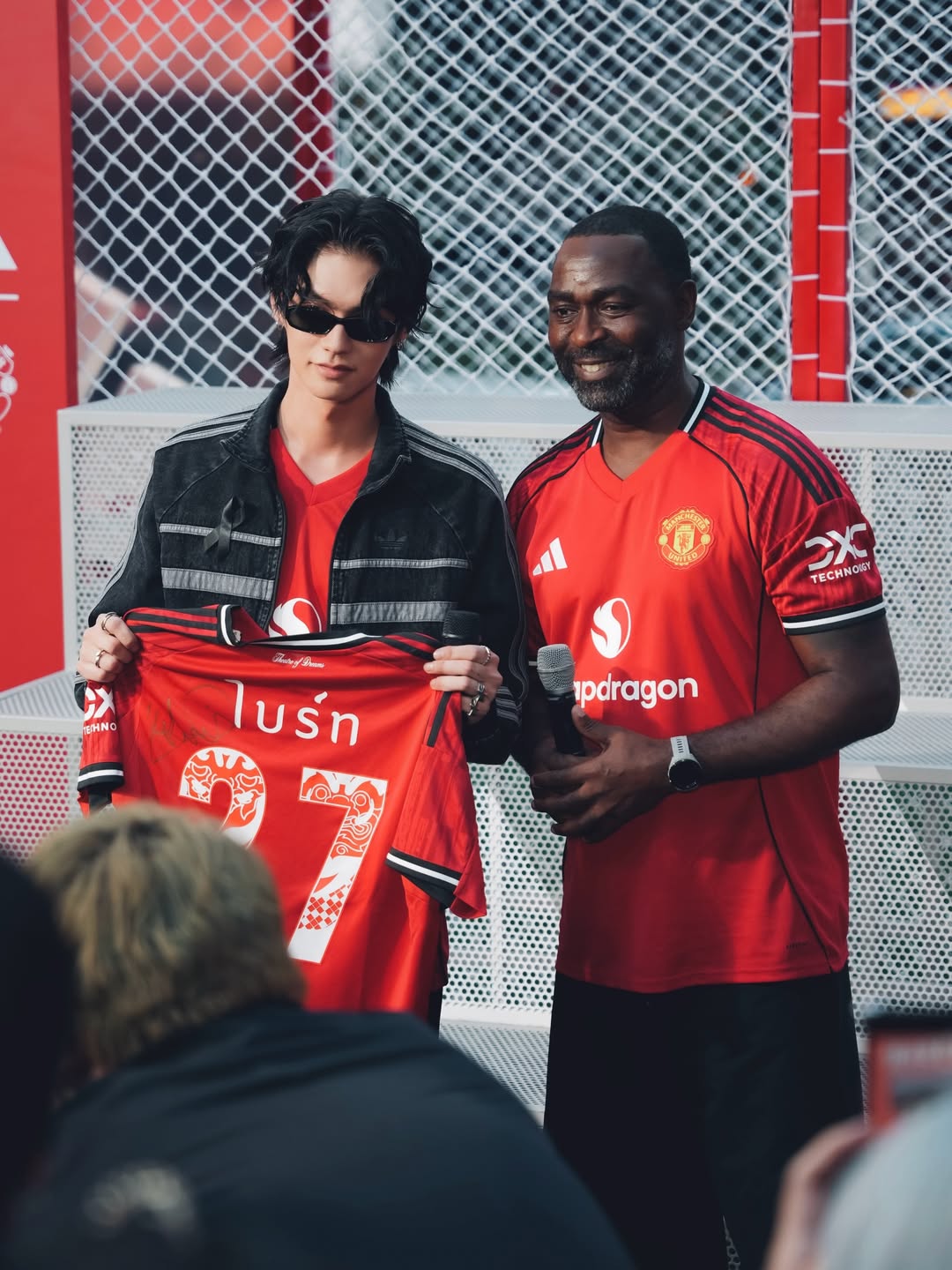 ไบร์ท - วชิรวิชญ์ ชีวอารี