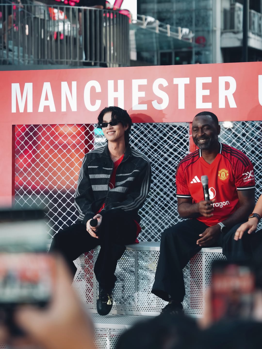 ไบร์ท - วชิรวิชญ์ ชีวอารี