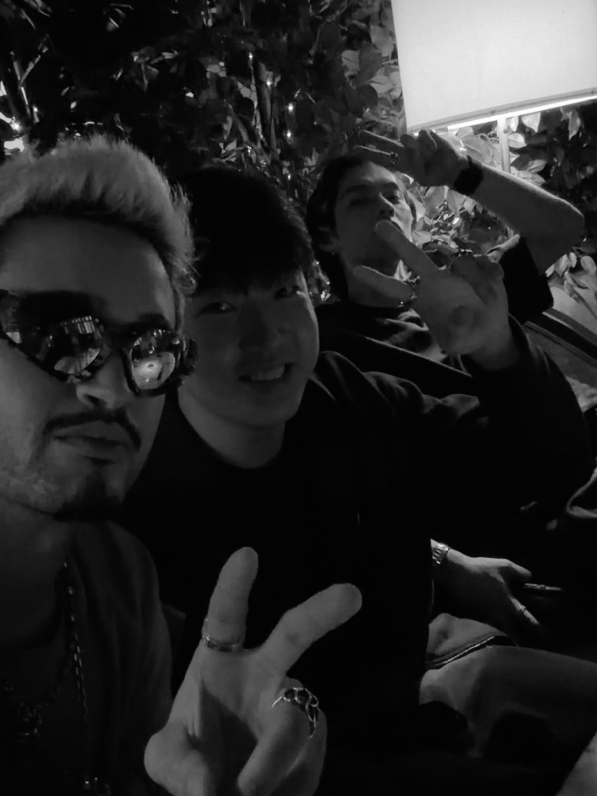 ไบร์ท - วชิรวิชญ์ ชีวอารี