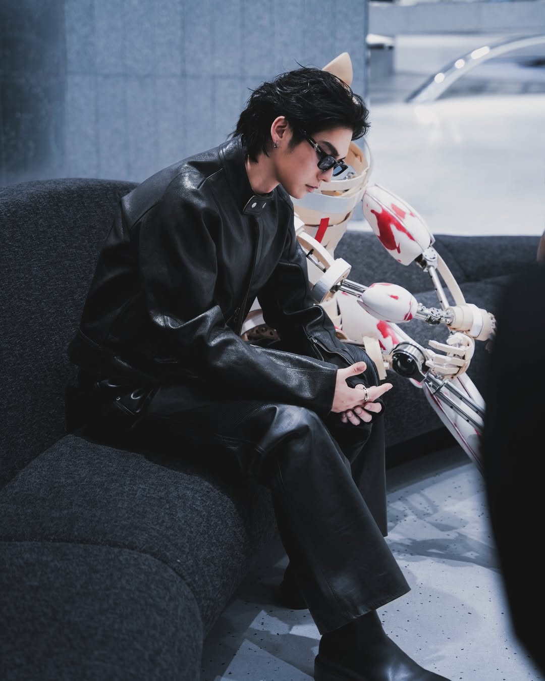 ไบร์ท - วชิรวิชญ์ ชีวอารี