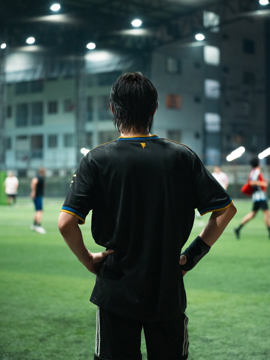 ไบร์ท - วชิรวิชญ์ ชีวอารี