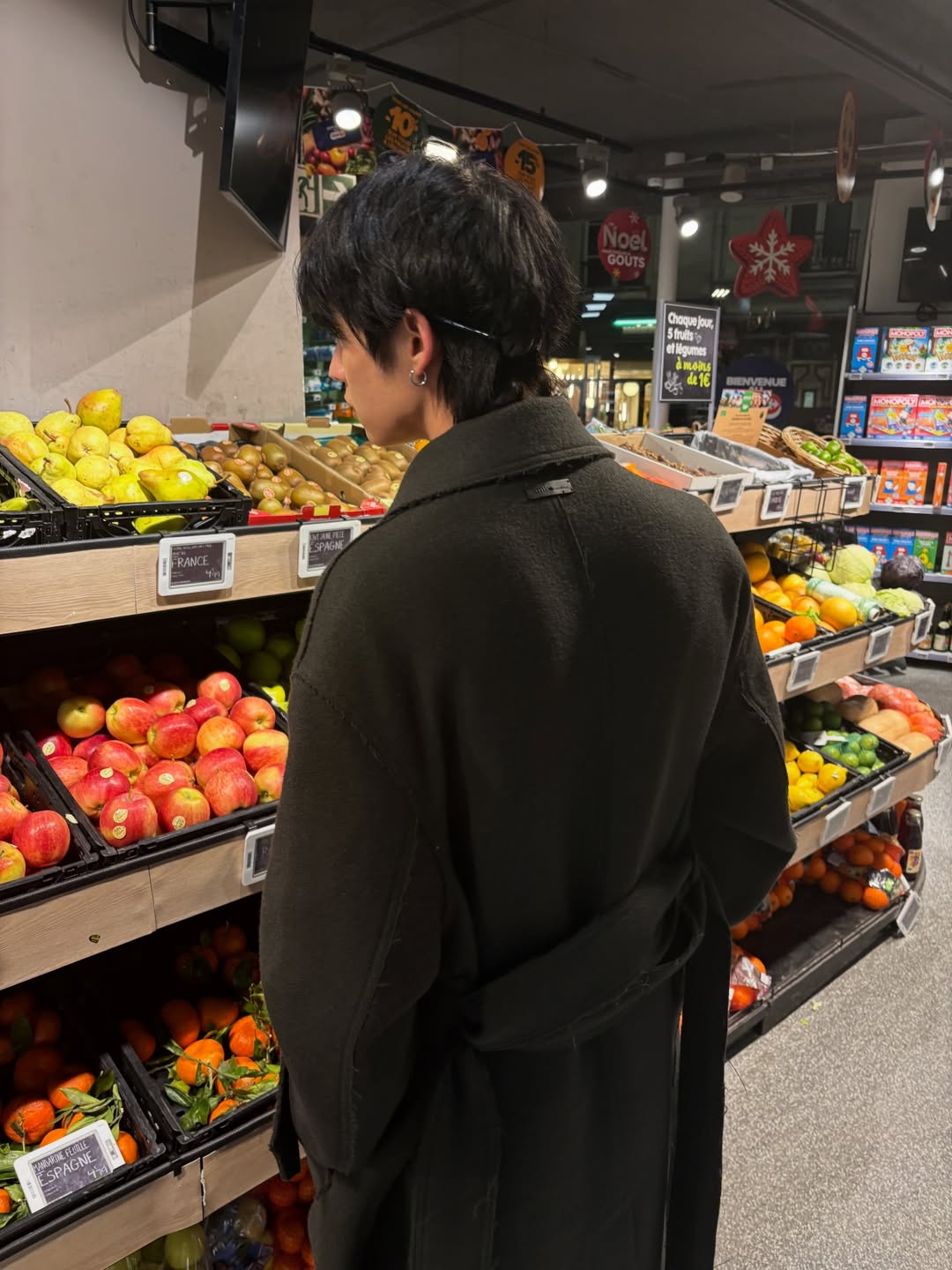 ไบร์ท - วชิรวิชญ์ ชีวอารี