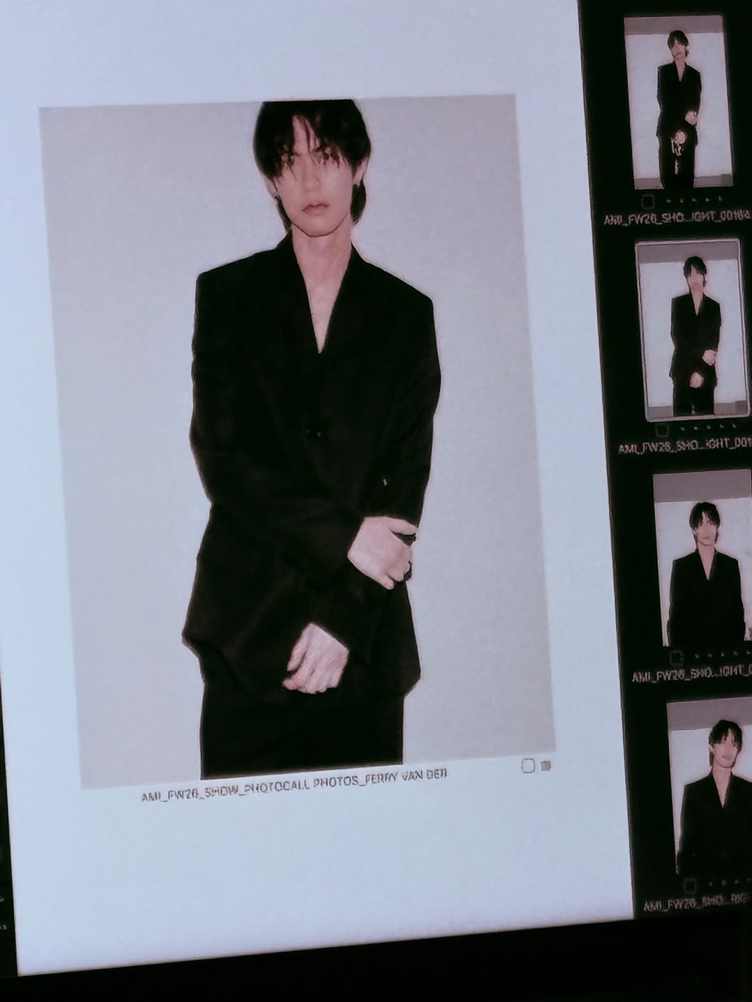 ไบร์ท - วชิรวิชญ์ ชีวอารี