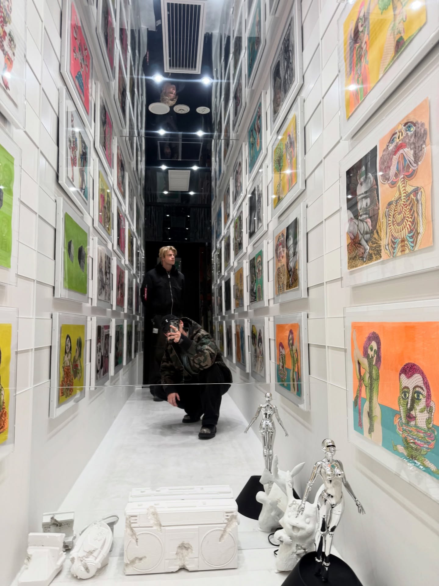 ไบร์ท - วชิรวิชญ์ ชีวอารี