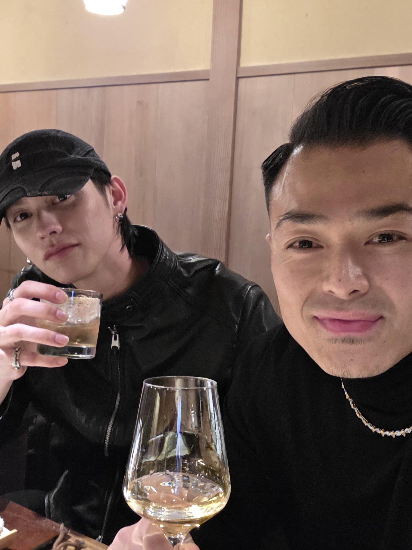 ไบร์ท - วชิรวิชญ์ ชีวอารี